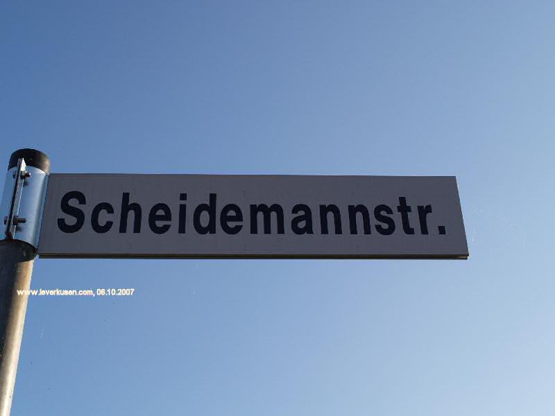 Foto der Scheidemannstr.: Straßenschild Scheidemannstr.