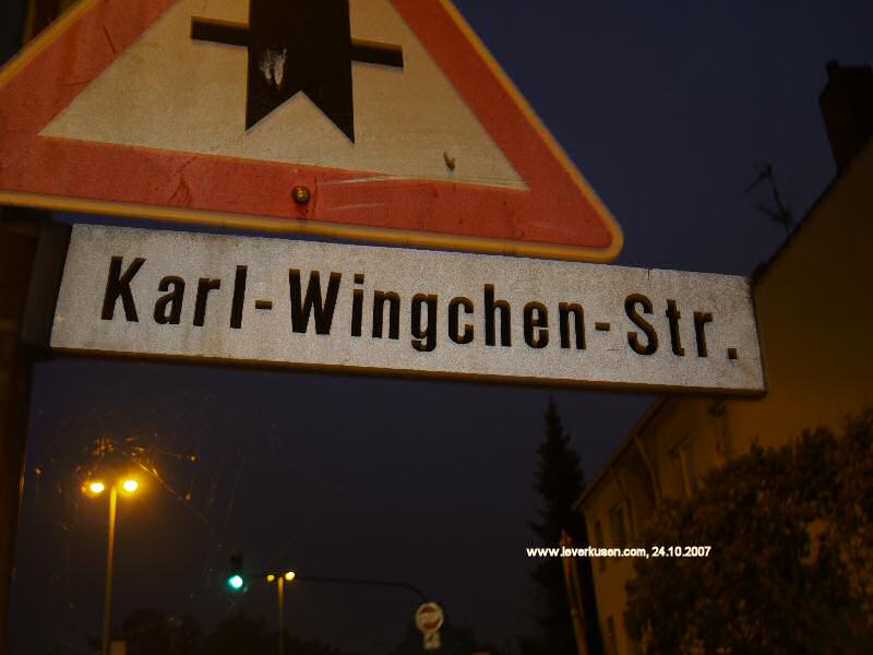 Foto der Karl-Wingchen-Str.: Straßenschild Karl-Wingchen-Str.