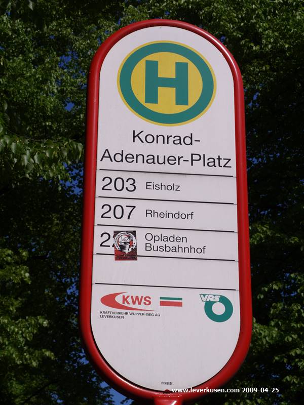 Bushaltestelle Konrad-Adenauer-Platz