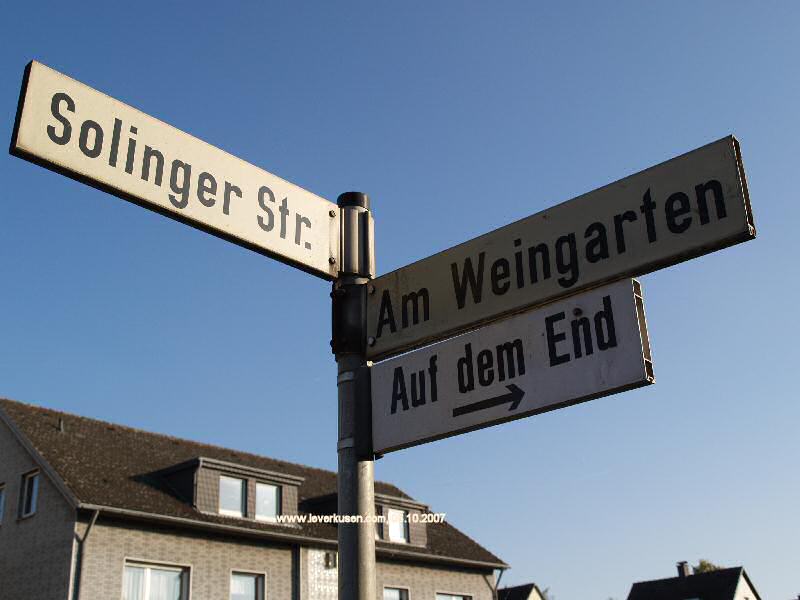 Foto der Am Weingarten: Straßenschild Am Weingarten