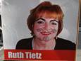 10.04.2010: Ruth Tietz, Beschmiertes Wahlplakat