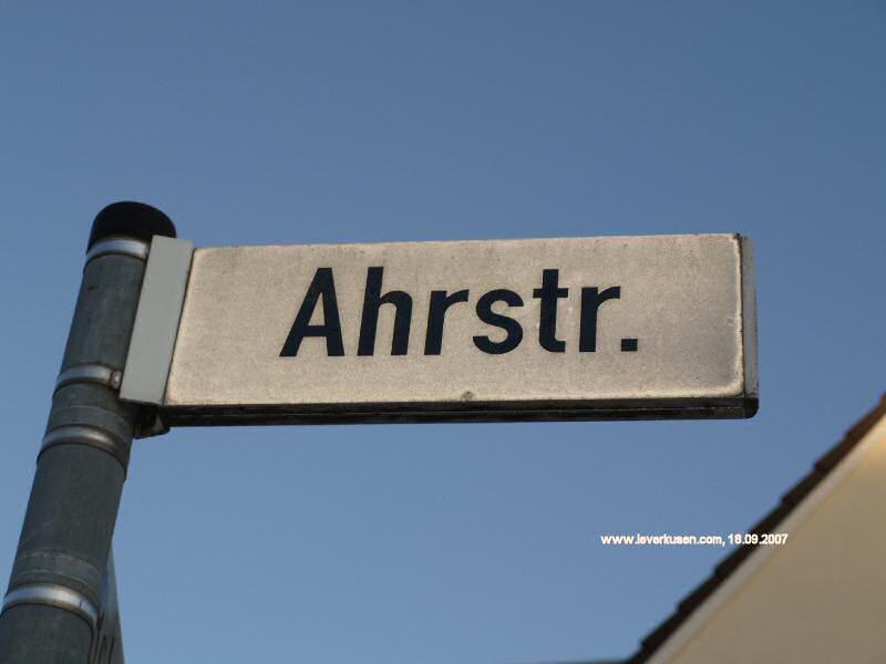 Foto der Ahrstraße: Straßenschild Ahrstraße