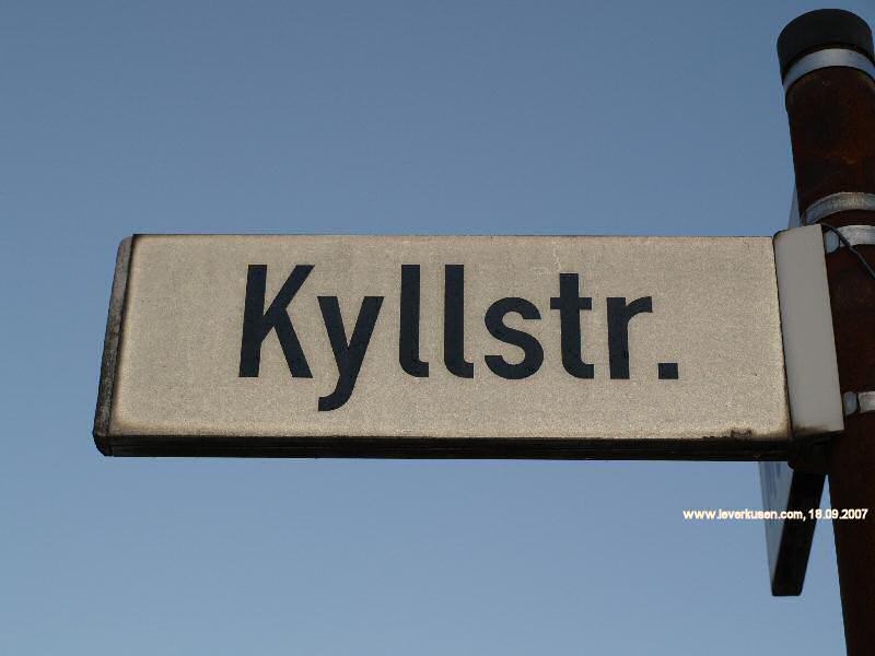 Foto der Kyllstr.: Straßenschild Kyllstr.