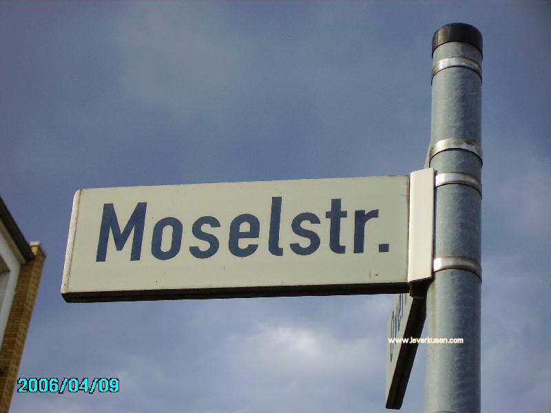 Foto der Moselstr.: Straßenschild Moselstraße