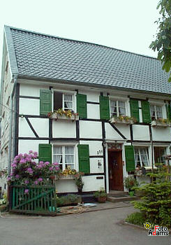 Fachwerkhaus, Burscheider Str. 371/373