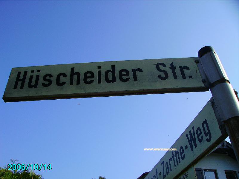 Hüscheider Str., Staßenschild