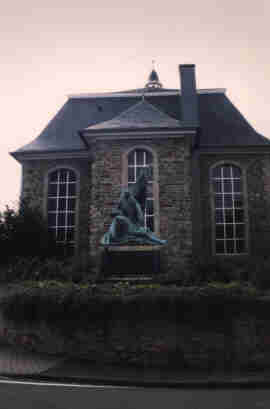 Kriegerdenkmal evangelische Kirche, Bergisch Neukirchen (7 k)