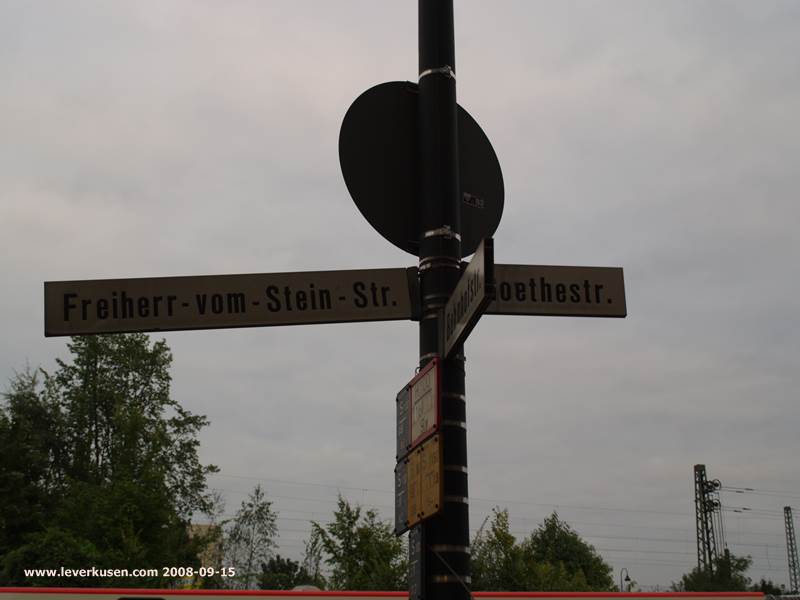 Goethestr./Freiherr-vom-Stein-Str./Bahnhofstr.,  Schild