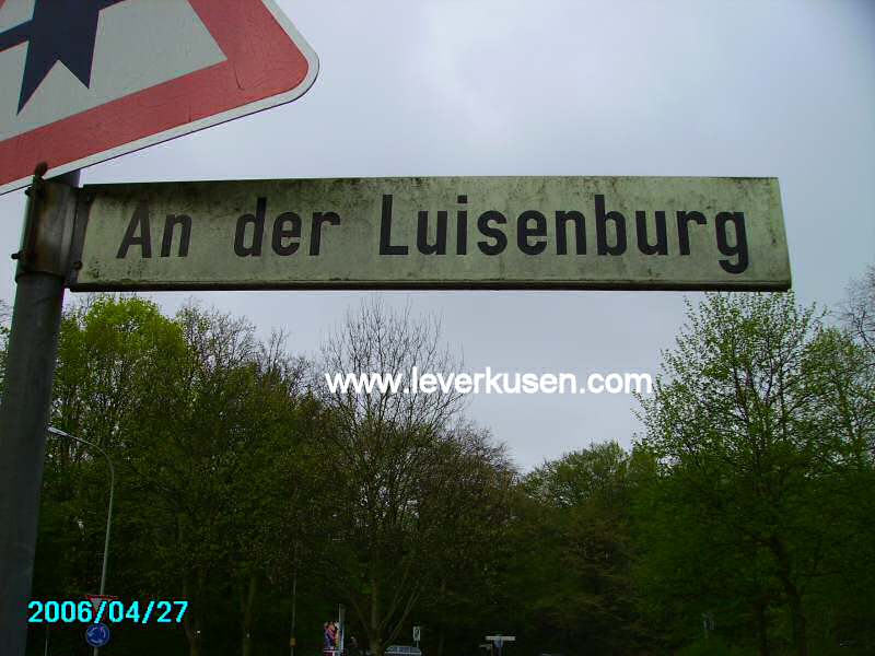 Straßenschild An der Luisenburg