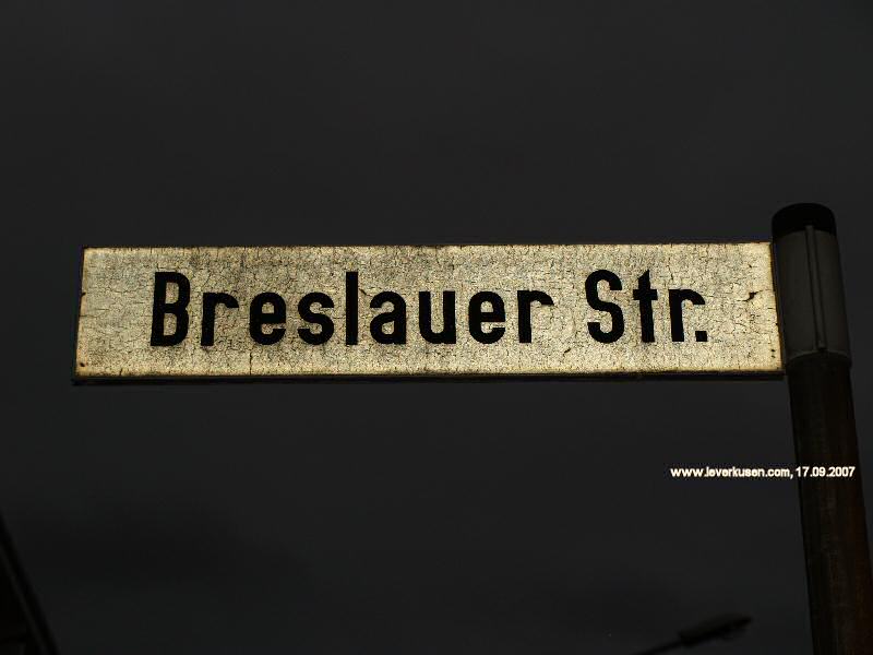 Foto der Breslauer Str.: Straßenschild Breslauer Str.
