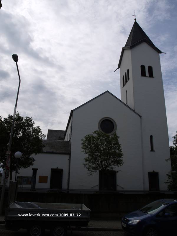 Sankt Maria - Rosenkranzkönigin