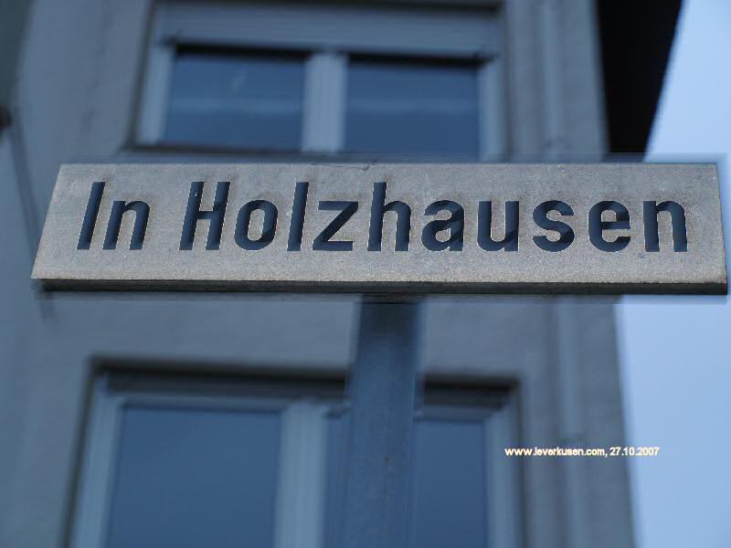 Foto der In Holzhausen: Straßenschild In Holzhausen