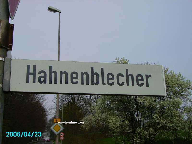 Foto der Hahnenblecher: Straßenschild Hahnenblecher