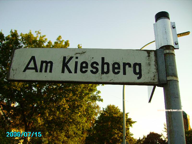 Straßenschild Am Kiesberg