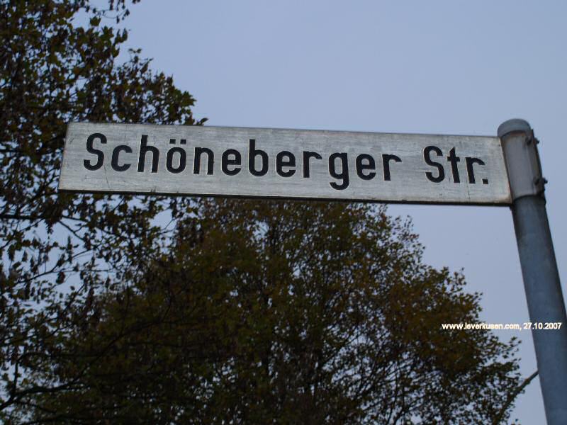 Foto der Schöneberger Str.: Straßenschild Schöneberger Str.