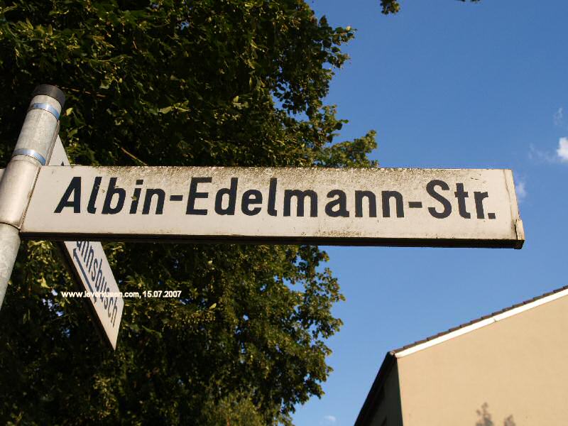 Straßenschild Albin-Edelmann-Str.