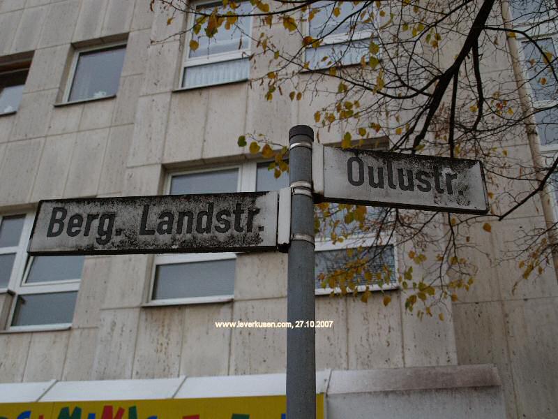 Foto der Oulustraße: Straßenschild Oulustr.