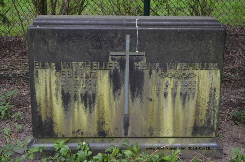 Waldfriedhof, Grabstein Witzheller