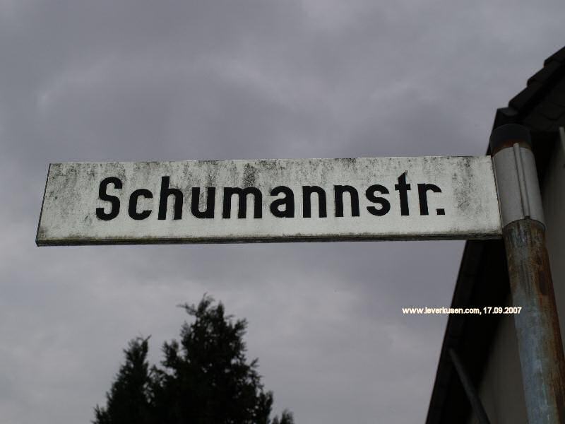 Foto der Schumannstr.: Straßenschild Schumannstr.