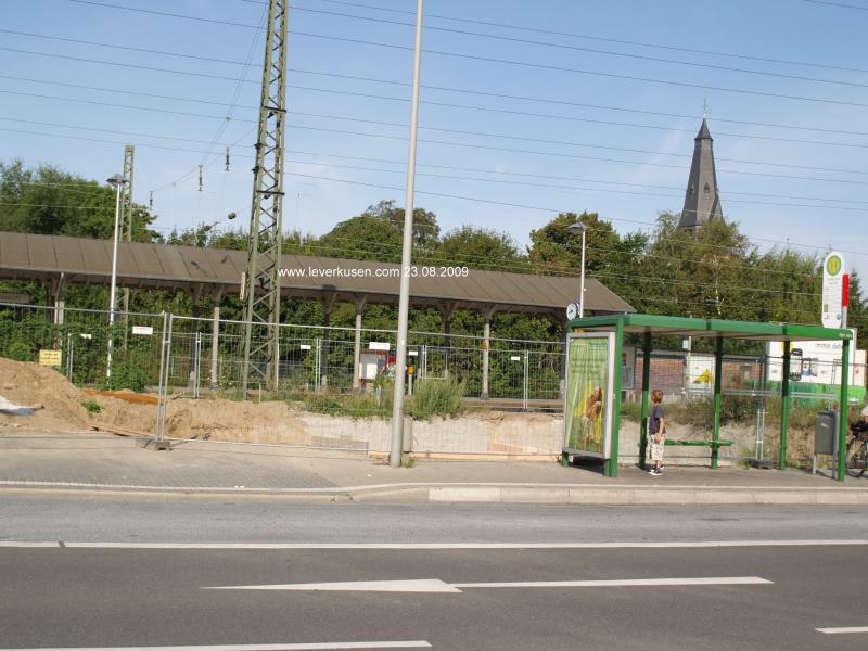 Bahnhof Schlebusch, Neubau Unterführung