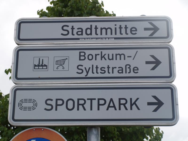 Hinweisschild Borkumstraße