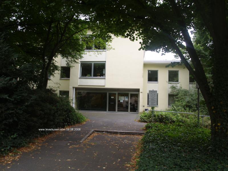 Foto der Manforter Str.: Verwaltungsgebäude Manforter Straße