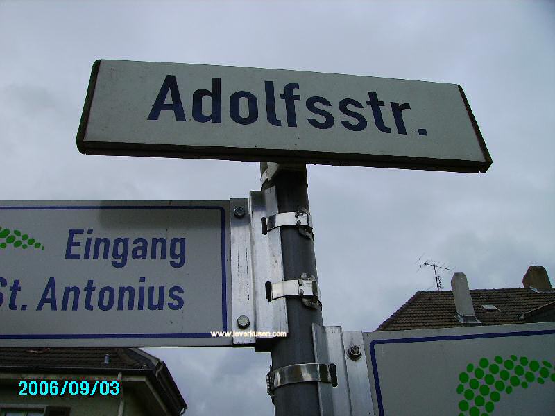 Straßenschild Adolfsstraße