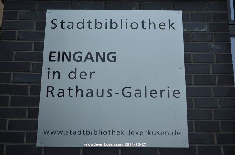 Stadt-Bibliothek, Schild