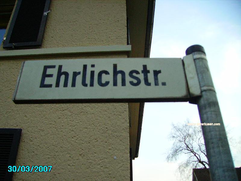 Straßenschild Ehrlichstr.