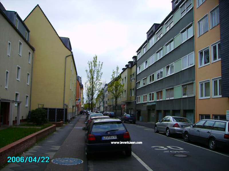 Foto der Carl-Leverkus-Straße: Carl-Leverkus-Str.