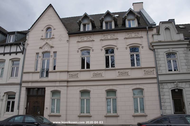 Manforter Str. 28