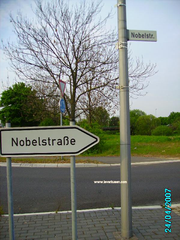 Foto der Nobelstraße: Straßenschild Nobelstraße