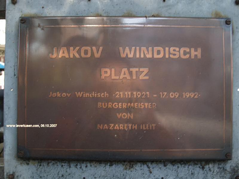 Straßenschild Jakov-Windisch-Platz