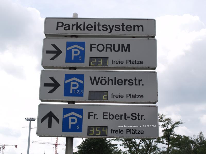 Foto der Wöhlerstr.: Parkhaus Wöhlerstr.