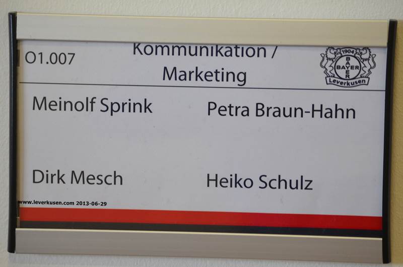 BayArena, Kommunkationsabteilung