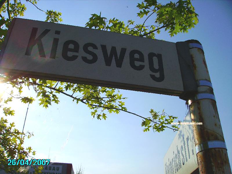 Foto der Kiesweg: Straßenschild Kiesweg