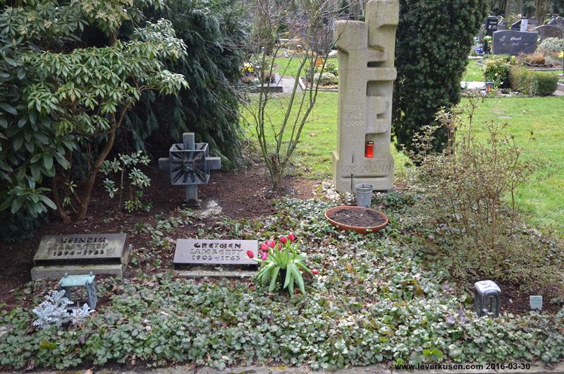 Friedhof Reuschenberg, Grab Weigmann