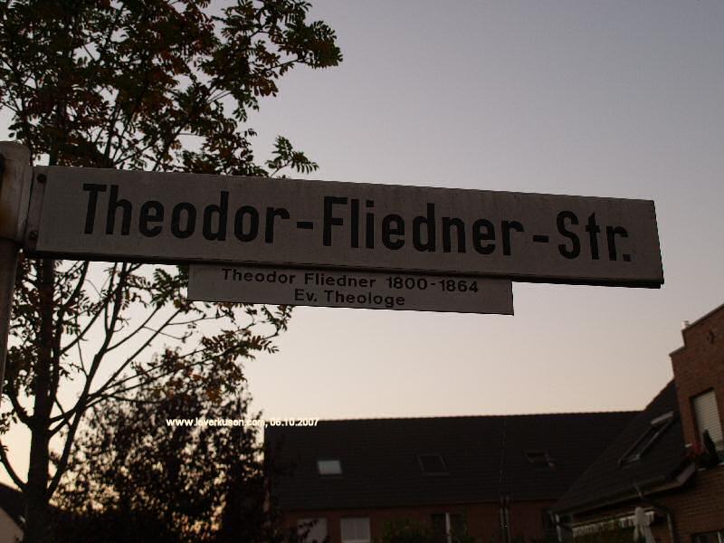 Foto der Theodor-Fliedner-Str.: Straßenschild Theodor-Fliedner-Str.
