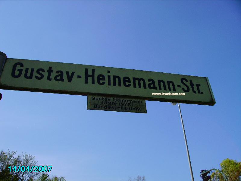 Foto der Gustav-Heinemann-Str.: Straßenschild Gustav-Heinemann-Str.