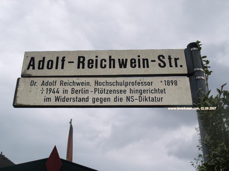Foto der Adolf-Reichwein-Straße: Straßenschild Adolf-Reichwein-Str.