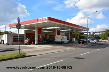 Esso-Tankstelle (60 k)