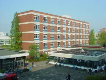 Currenta-Berufsschule, C105 (24 k)
