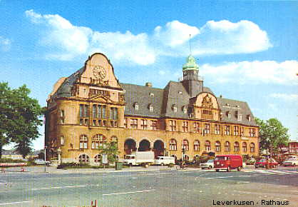 ehemaliges Rathaus Leverkusen in Wiesdorf (23 k)