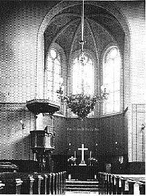 Bielertkirche Innenraum vor 1904 (23 k)
