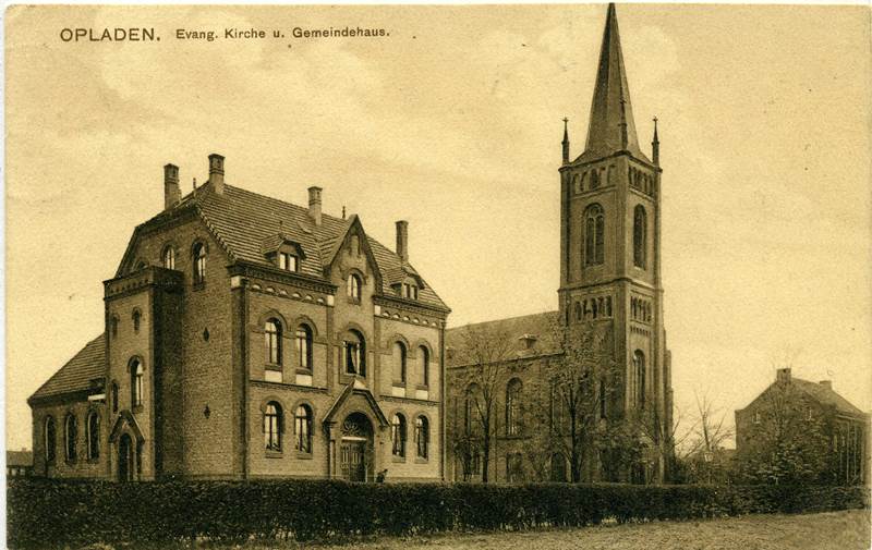Bielertkirche mit Gemeindehaus