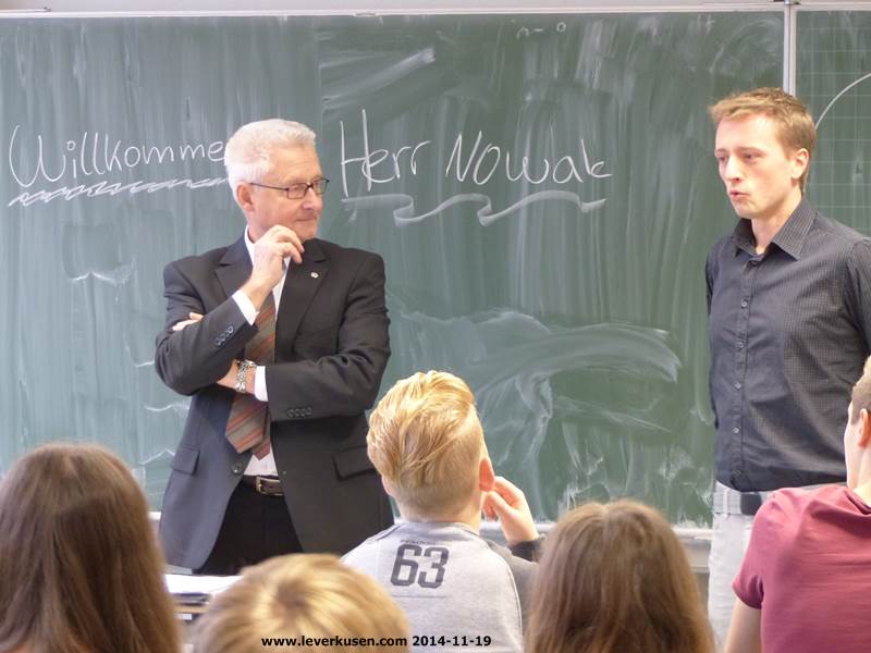 Helmut Nowak im Landrat-Lucas-Gymnasium
