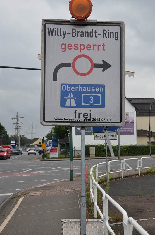 Südring gesperrt, Schild