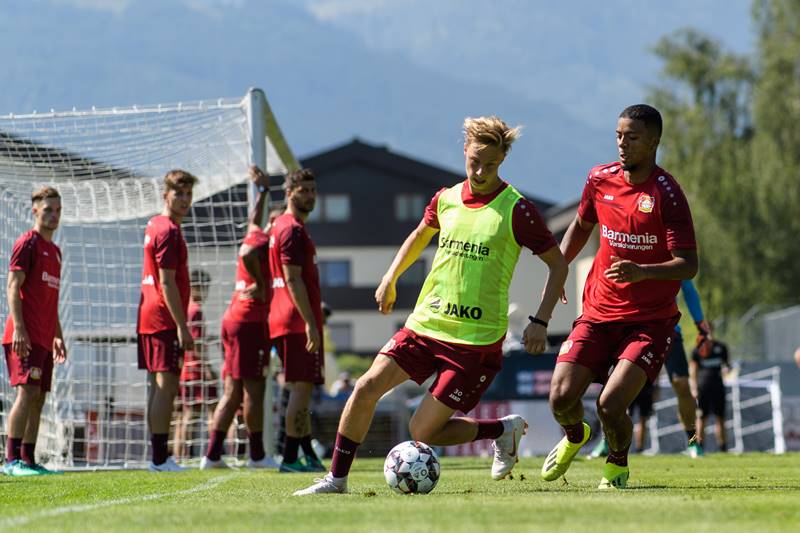 Sam Schreck und Benjamin Henrichs