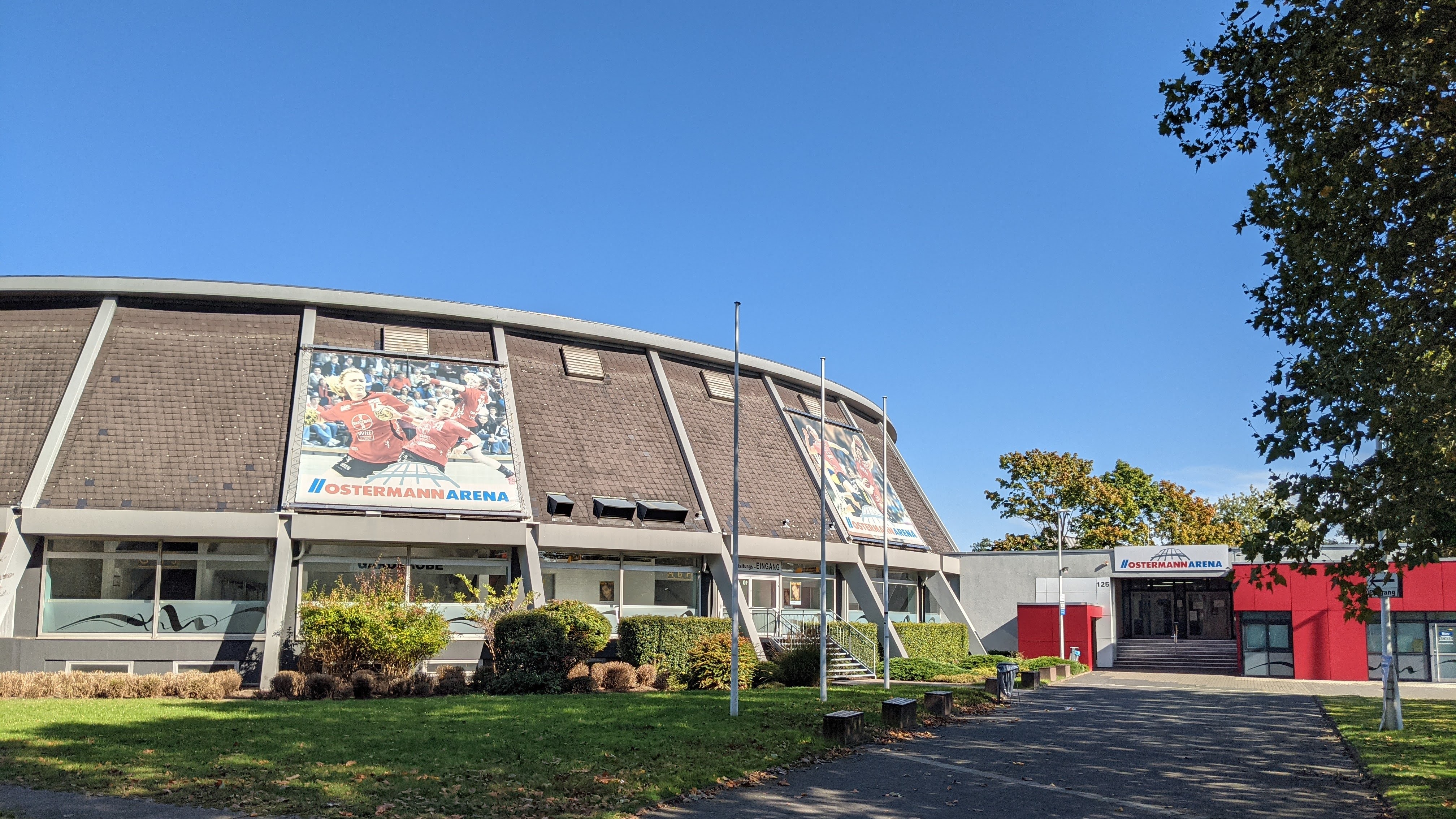Die Ostermann-Arena in Leverkusen-Küppersteg