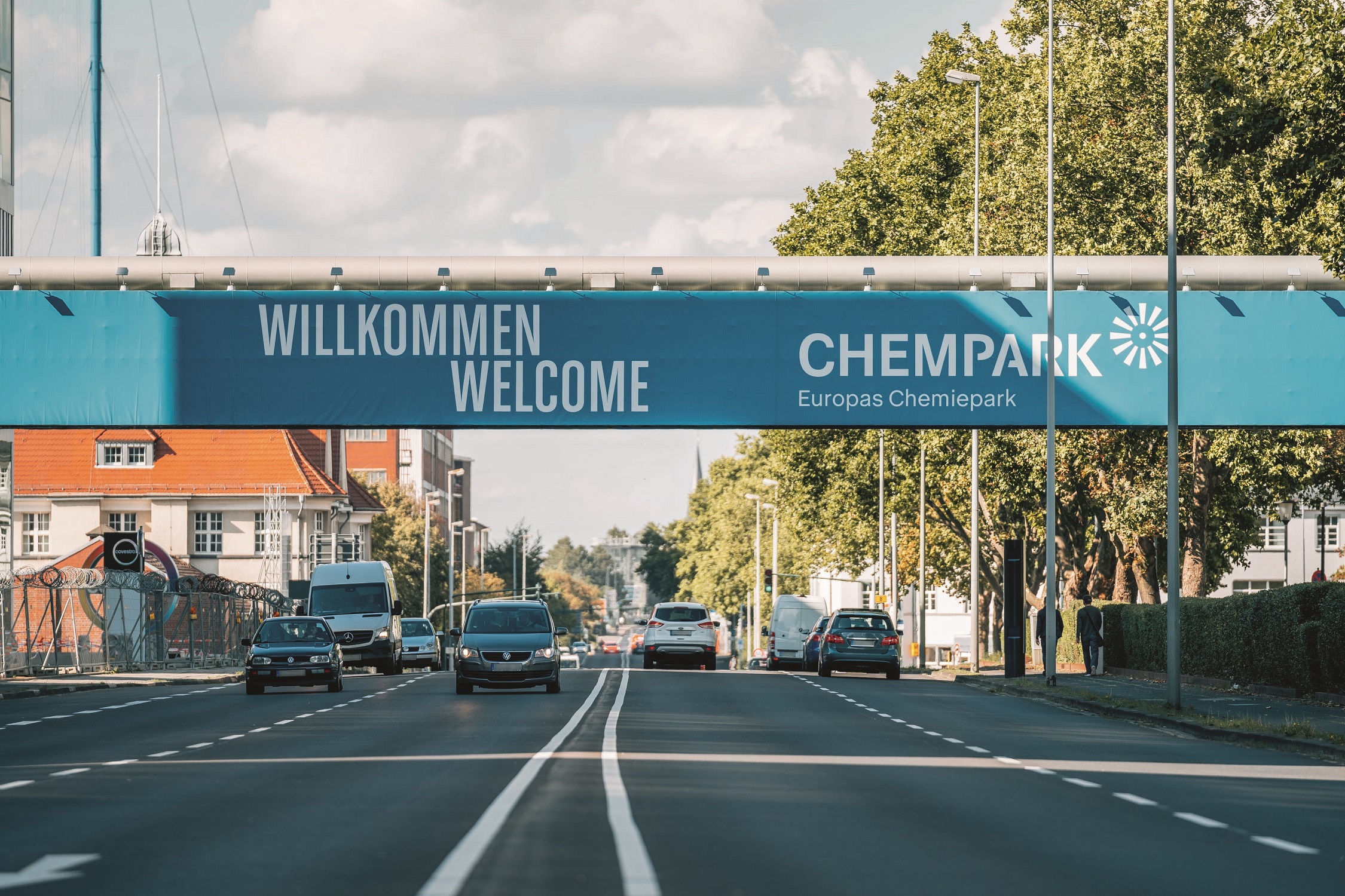 Endlich wieder möglich: Kostenlose Rundfahrten durch die Chempark-Standorte. // Foto: Currenta GmbH & Co. OHG